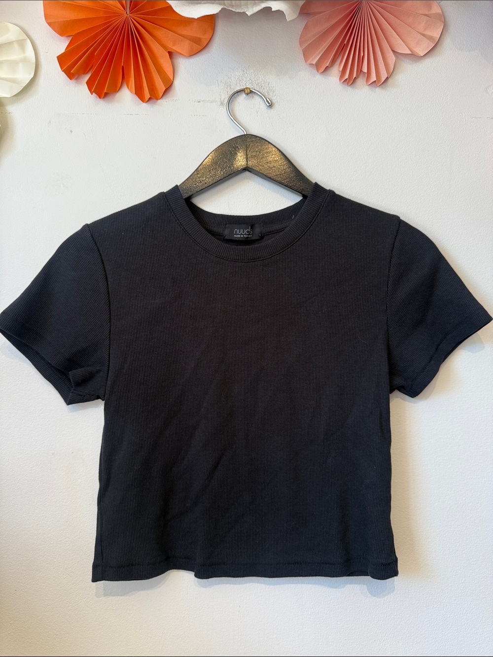NUUDS slinky ribbed cropped tee size large